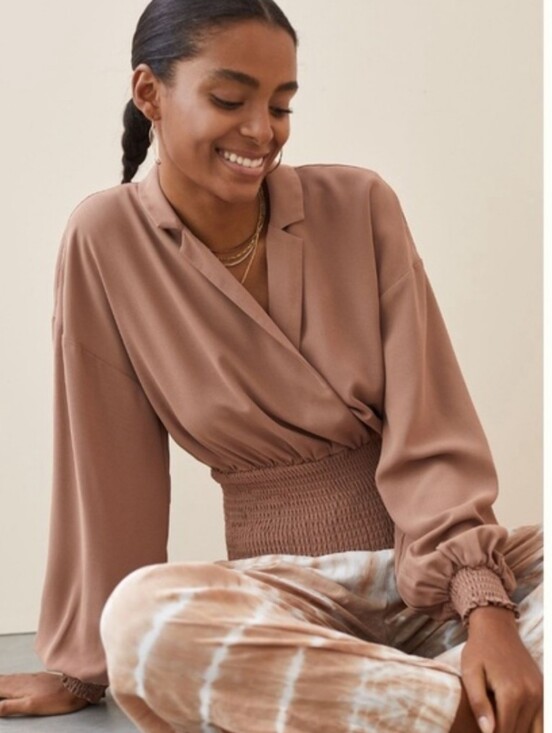Anthropologie Tops - NEW! Anthropologie Sunday In Brooklyn Elegant Smocked-Waist Blouse Size M